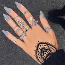 Load image into Gallery viewer, Lotus Ring Set